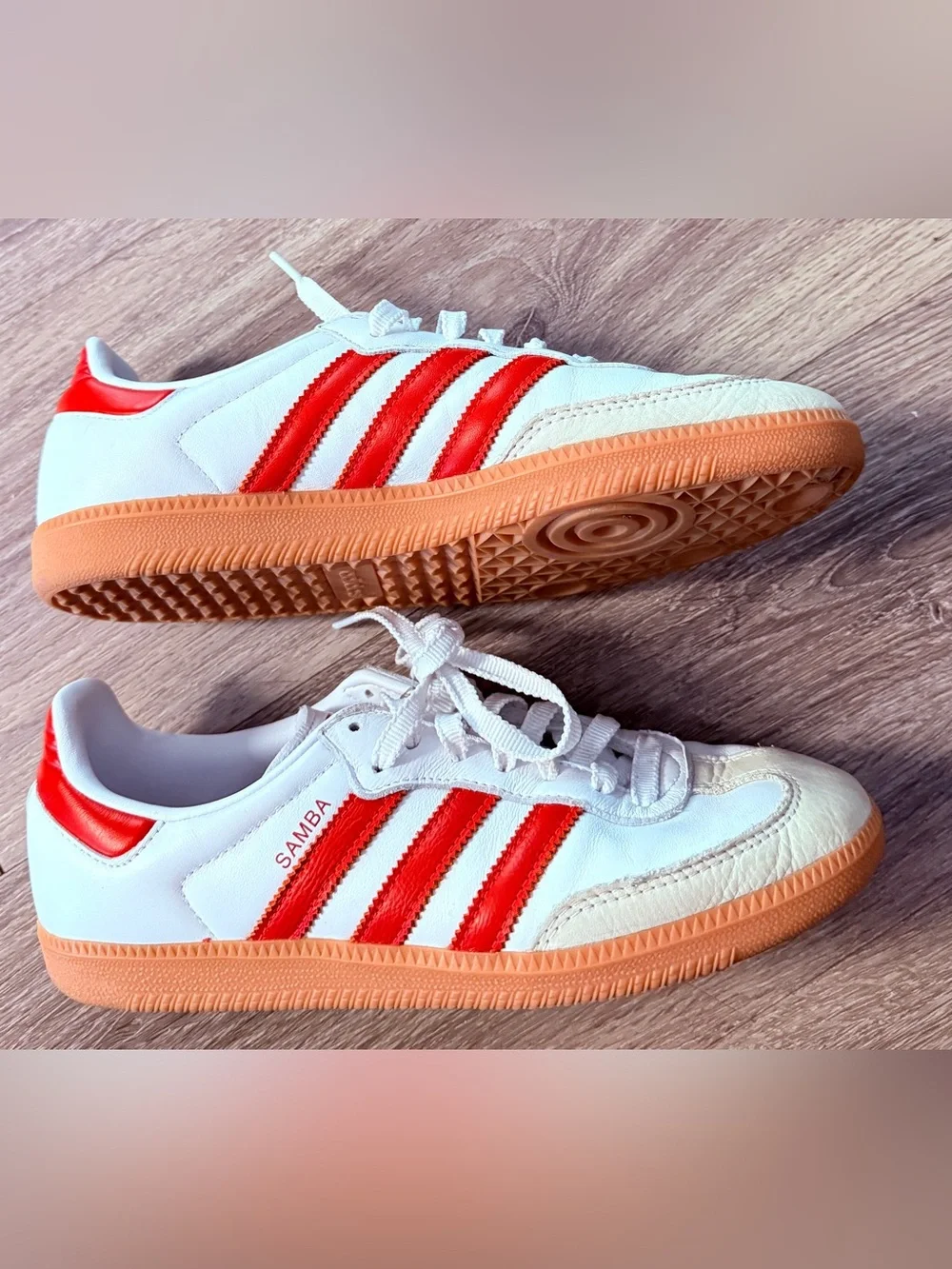 adidas White & Red Samba Sneakers size 9